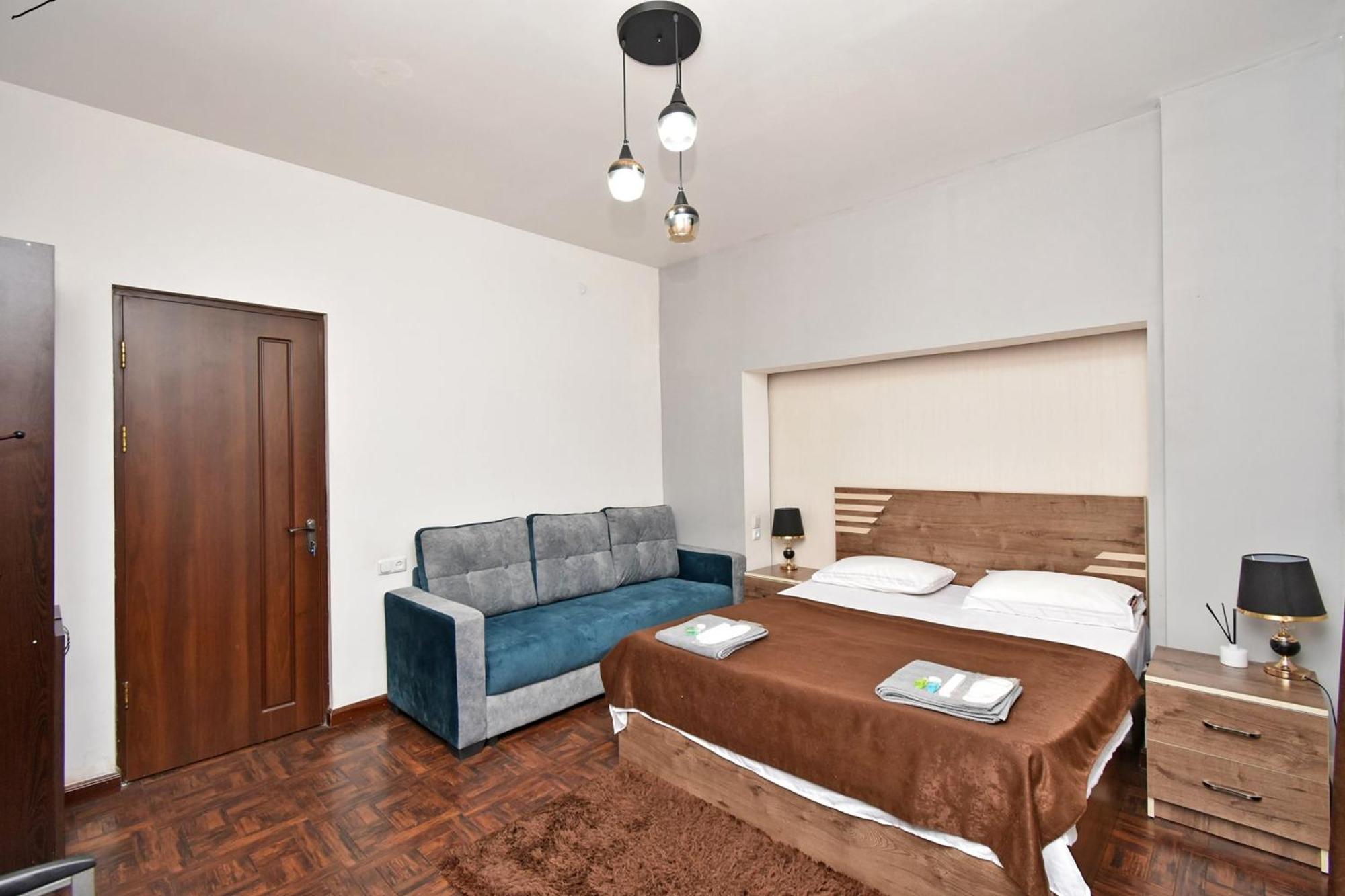 A&S Hotel Erivan Exterior foto